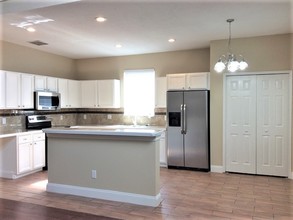 13521 Waterhouse Way in Orlando, FL - Building Photo - Building Photo