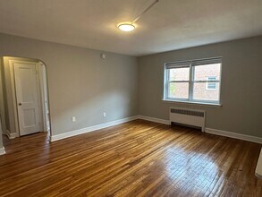 1800 Garrett Rd in Lansdowne, PA - Building Photo - Building Photo