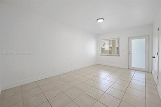 550 NE 82nd Terrace in Miami, FL - Building Photo - Building Photo