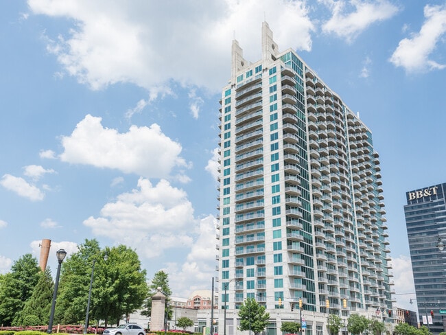 361 17th Street, Unit 806