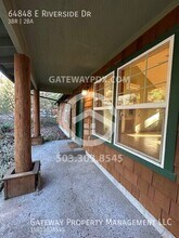 64848 E Riverside Dr in Brightwood, OR - Building Photo - Building Photo