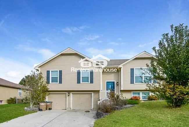 property at 1608 Johnston Dr