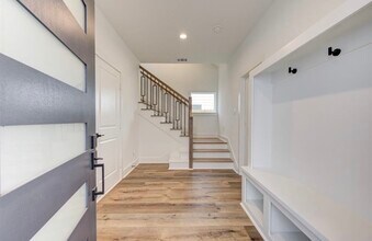 1102 Paul Quinn St in Houston, TX - Building Photo - Building Photo