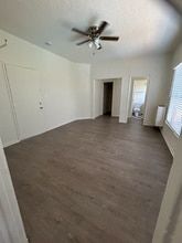 4367 Oakwood Ave in Los Angeles, CA - Building Photo - Building Photo