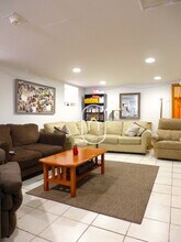 35 Blenford Rd, Unit 1 in Boston, MA - Building Photo - Building Photo