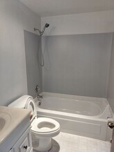 25426 97th Pl S, Unit 2- in Kent, WA - Building Photo - Building Photo