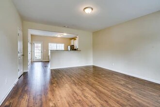 402 Oldbury Ln in Spring Hill, TN - Building Photo - Building Photo