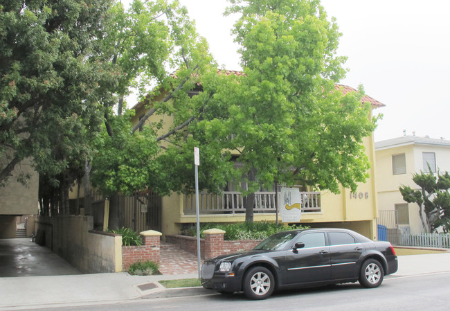 1408 Armacost Ave in Los Angeles, CA - Foto de edificio - Building Photo