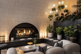 1521 Hooker St, Unit 326 in Denver, CO - Foto de edificio - Building Photo