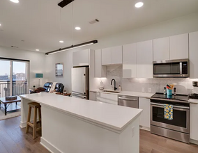 1125 10th Ave N, Unit 403 in Nashville, TN - Building Photo - Building Photo