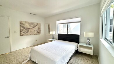 643 Jefferson Ave in Miami Beach, FL - Building Photo - Building Photo