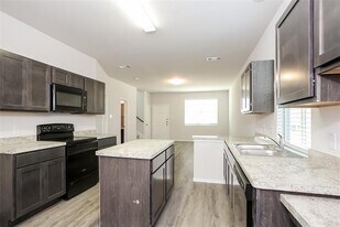 5525 Shore Point Trl in Fort Worth, TX - Building Photo