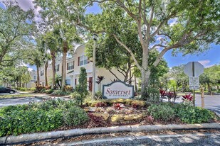 154 SW 96th Terrace in Plantation, FL - Building Photo