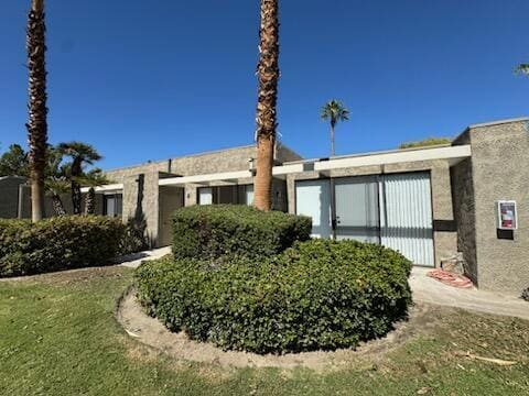 837 N Calle De Pinos in Palm Springs, CA - Building Photo - Building Photo