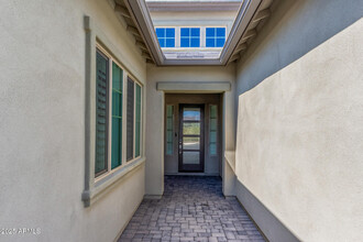 2346 E Warbler Rd in Gilbert, AZ - Building Photo - Building Photo