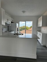 5435 W 24th Ave-Unit -79 in Hialeah, FL - Building Photo - Building Photo