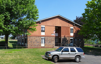 Oliver Plaza Apartments