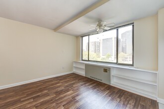 1111 Arlington Blvd in Arlington, VA - Building Photo - Building Photo