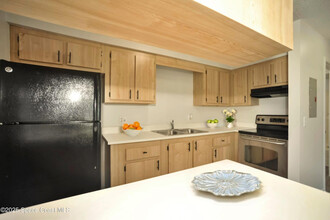 1354 Westover St-Unit -104 in Melbourne, FL - Building Photo - Building Photo