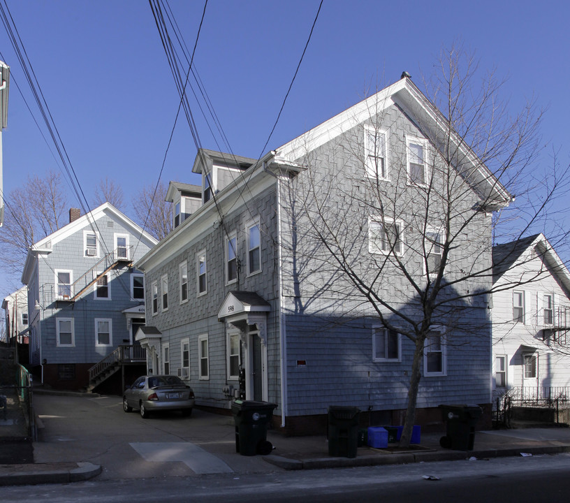 598-600 Wickenden St in Providence, RI - Building Photo