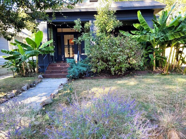 1952 Court Ave in Memphis, TN - Building Photo - Building Photo