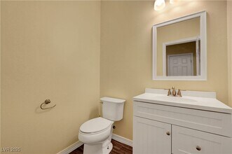 7029 Chestnut Valley St in Las Vegas, NV - Building Photo - Building Photo