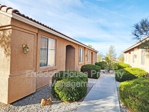 1340 Pocahontas Ave in Pahrump, NV - Building Photo - Building Photo