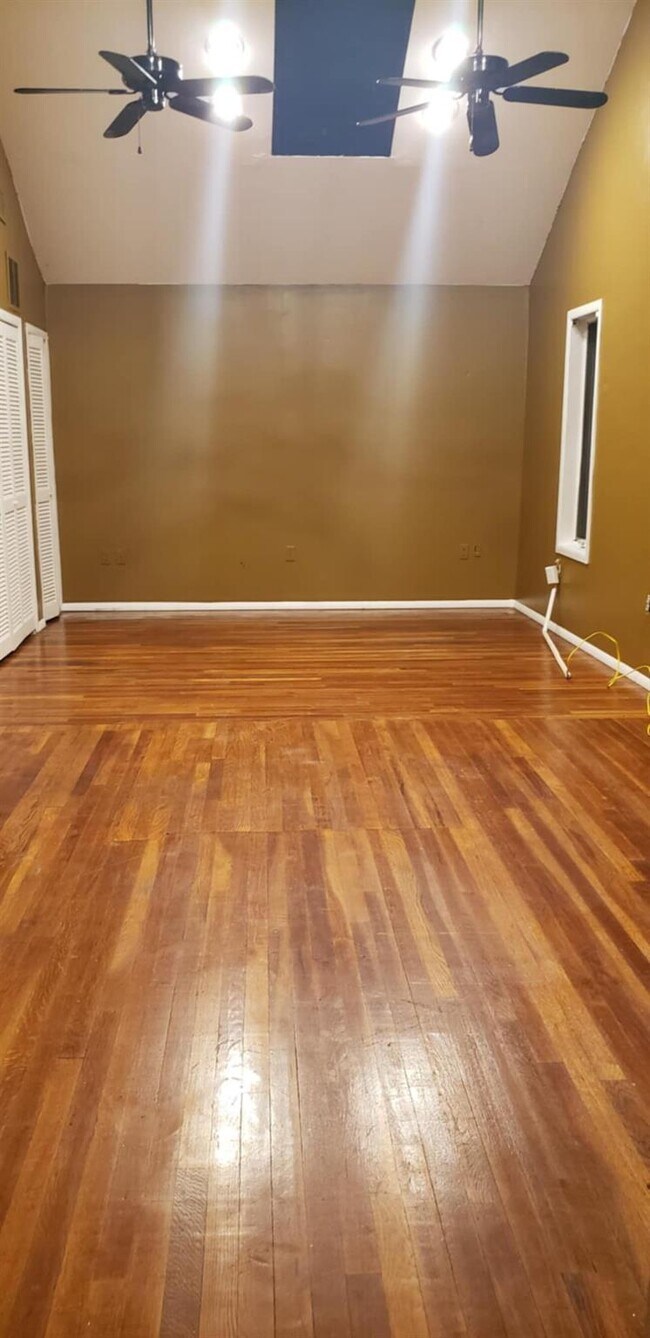 4 Sandy Ct