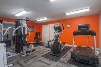 Spring Lake Apartments in Granger, IN - Foto de edificio - Interior Photo