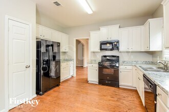 506 Millside Tr in Canton, GA - Building Photo - Building Photo