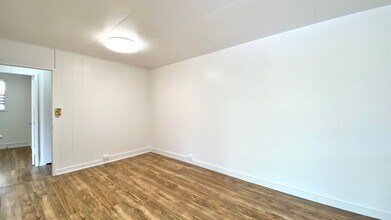 3007 Lanikaula St in Honolulu, HI - Building Photo - Building Photo