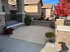 549 Lefevre Dr in Folsom, CA - Building Photo - Building Photo