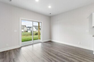 2616 Rafiki Dr in Clarksville, TN - Building Photo - Building Photo