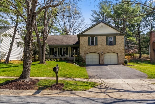 3 Chancelet Ct in Rockville, MD - Building Photo - Building Photo