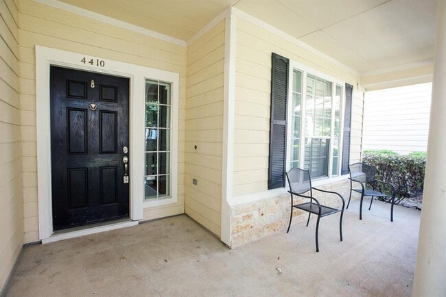 4410 Sherwood Green Ct in Missouri City, TX - Building Photo - Building Photo