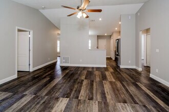 294 Turtle Dove Dr in Orange Park, FL - Building Photo - Building Photo