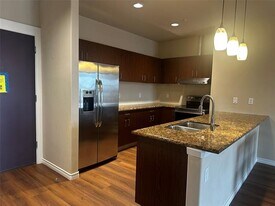 1100 W Trinity Mills Rd in Carrollton, TX - Building Photo