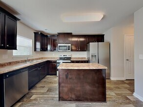 1120 Raven Perch Dr in Wendell, NC - Foto de edificio - Building Photo
