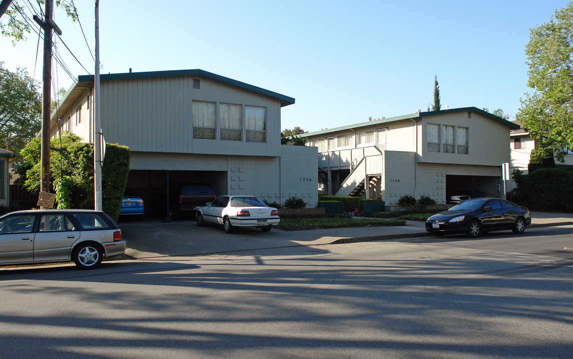 1220-1226 2nd Ave in San Mateo, CA - Building Photo