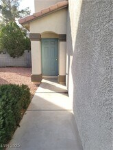 9617 Pine River Ln in Las Vegas, NV - Building Photo - Building Photo