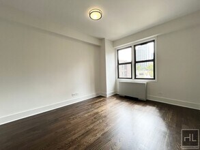 EAST 63 STREET in New York, NY - Building Photo - Building Photo