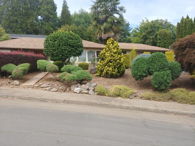 1301 Marshall Drive Southeast, Unit 0