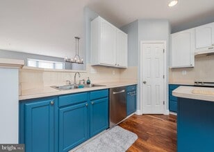 1036 Lily Way in Odenton, MD - Building Photo - Building Photo