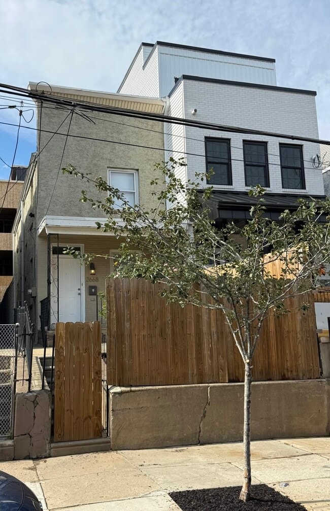 property at 2668 Braddock St