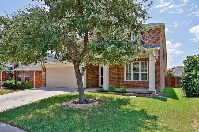 15529 Landing Creek Ln in Roanoke, TX - Foto de edificio - Building Photo