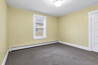 32-34-34 Magnolia St in Lawrence, MA - Building Photo - Building Photo