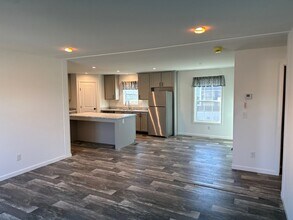 311 E 36th Pl in Bellevue, NE - Building Photo - Building Photo