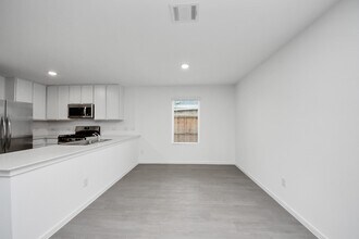 3073 Fantasy Ter Dr in Katy, TX - Foto de edificio - Building Photo