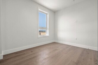 312 Border St, Unit #608 in Boston, MA - Building Photo - Building Photo