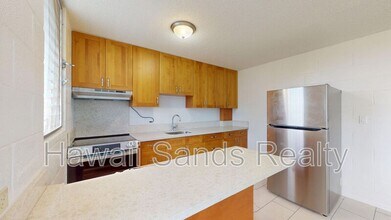 39 Hi?aloa St in Honolulu, HI - Building Photo - Building Photo